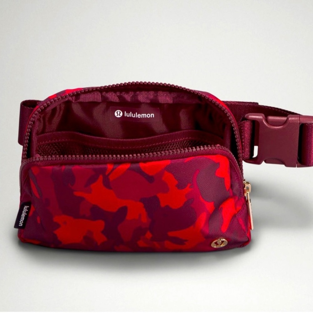 Lululemon Lunar New Year Everywhere Belt Bag  NEW PATTERN Rabbit All Over